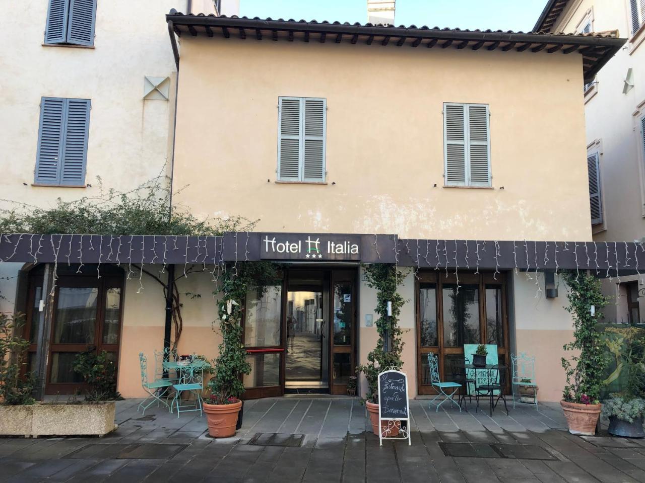 Hotel Italia Foligno Exterior photo